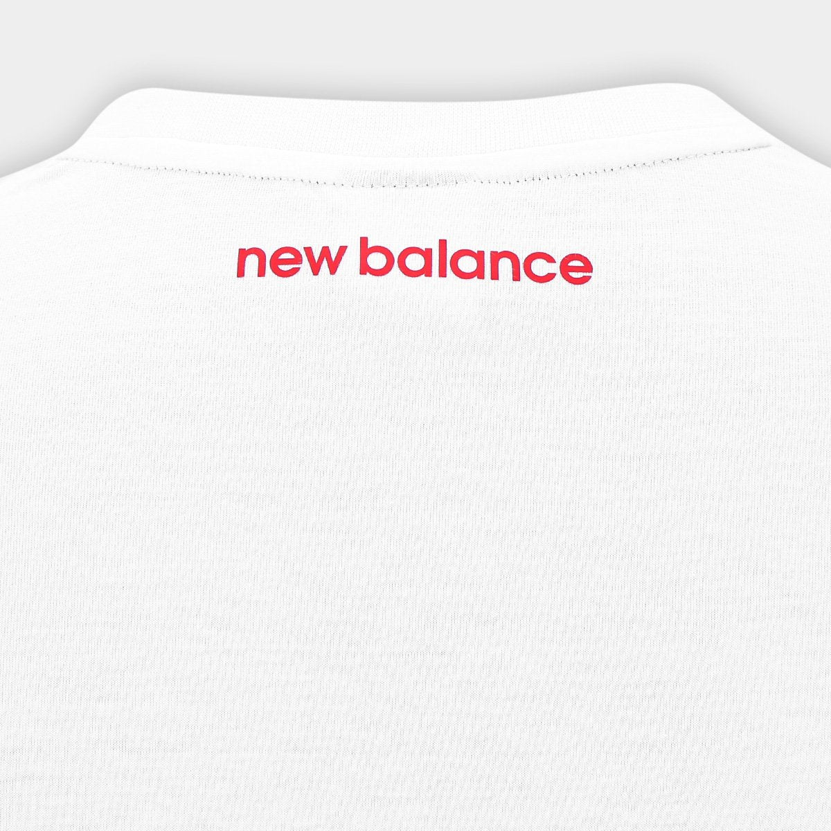 https://static.saostore.com.br/produtos/camiseta-sao-paulo-new-balance-masculina/14/39U-9312-014/39U-9312-014_zoom5.jpg