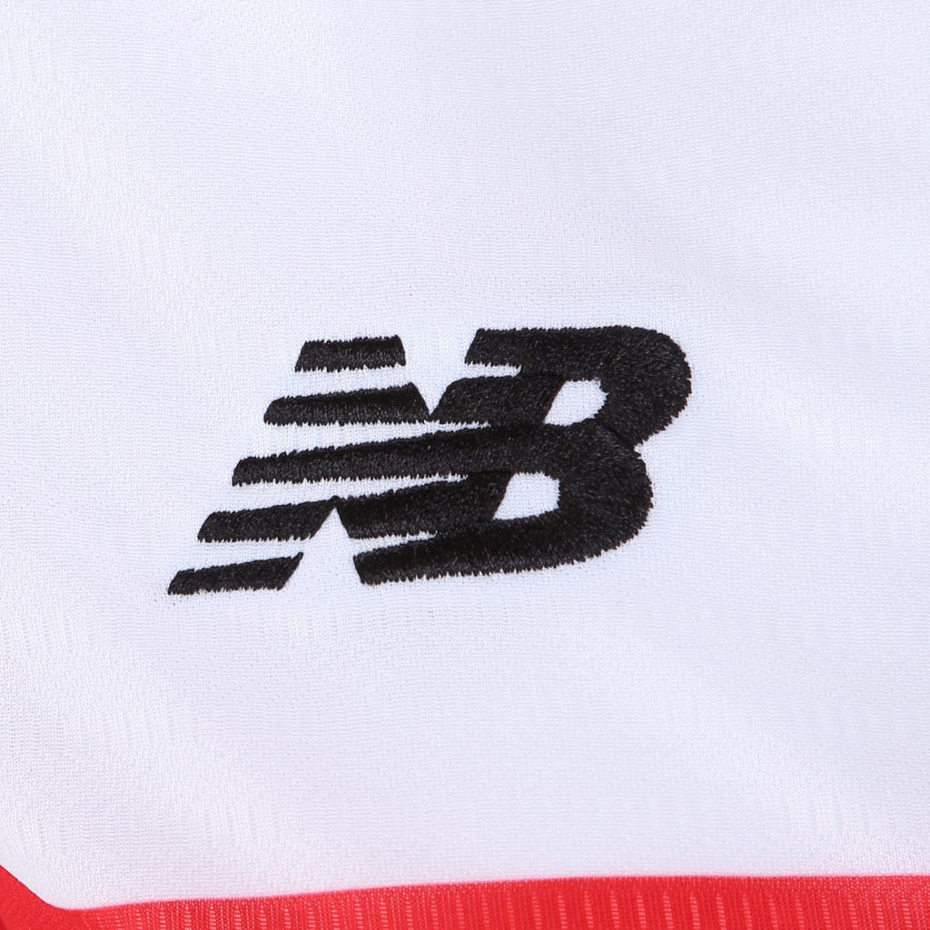 https://static.saostore.com.br/produtos/camisa-sao-paulo-i-2425-sn-torcedor-new-balance-feminina/24/39V-0273-024/39V-0273-024_zoom4.jpg?ts=1774340750