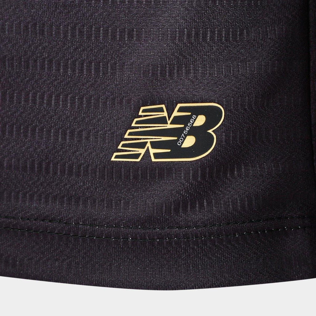 https://static.saostore.com.br/produtos/camisa-sao-paulo-2425-sn-torcedor-comemorativa-new-balance-feminina/02/39V-0543-002/39V-0543-002_zoom4.jpg