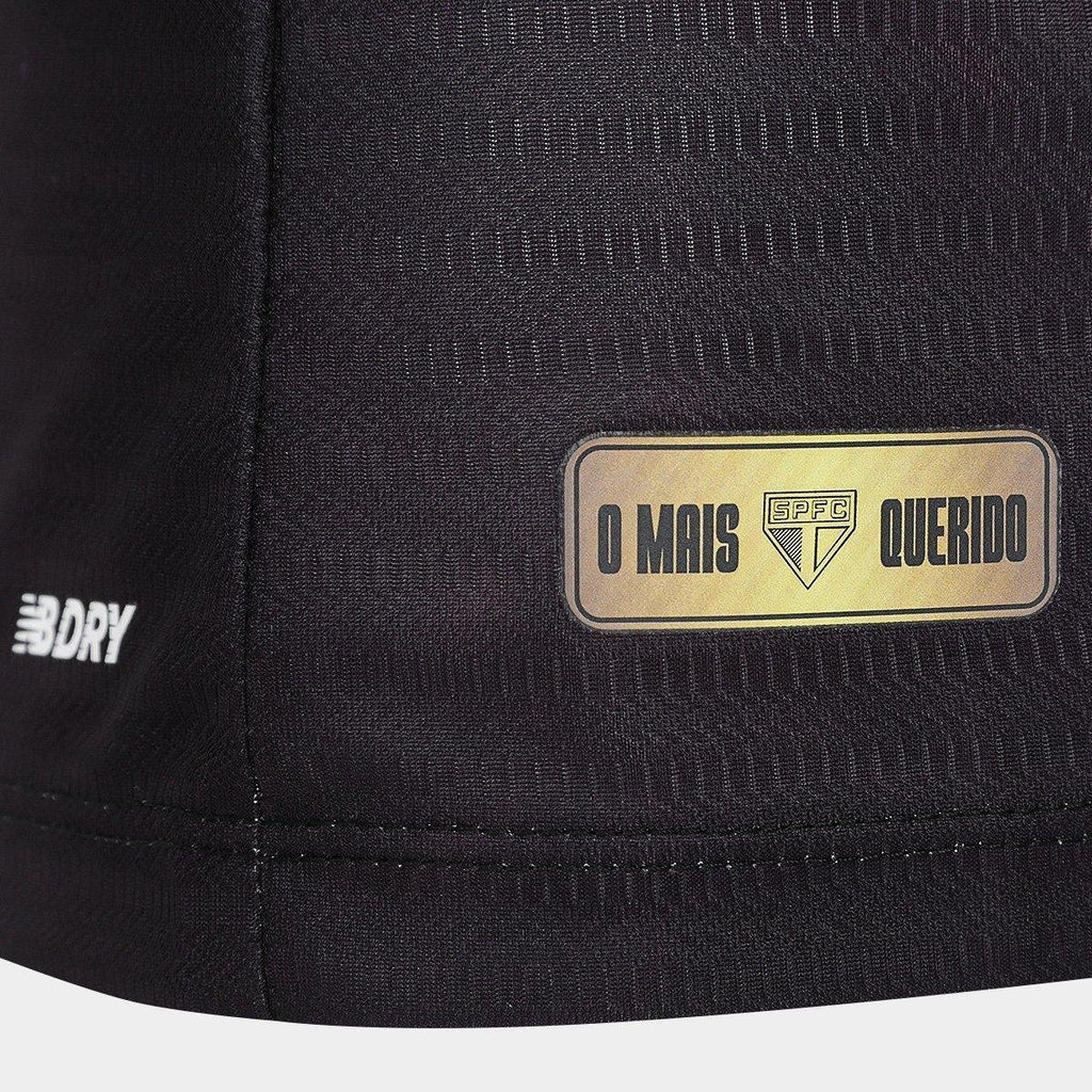 https://static.saostore.com.br/produtos/camisa-sao-paulo-2425-sn-torcedor-comemorativa-new-balance-feminina/02/39V-0543-002/39V-0543-002_zoom5.jpg