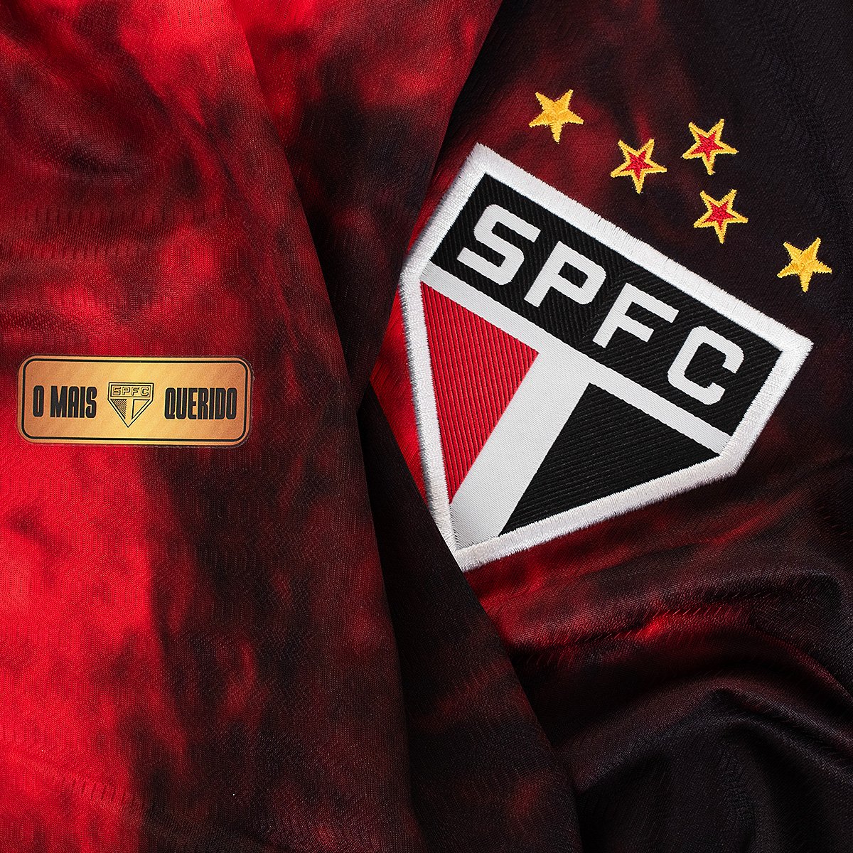 https://static.saostore.com.br/produtos/camisa-sao-paulo-infantil-2425-sn-torcedor-comemorativa-new-balance/02/39V-0545-002/39V-0545-002_zoom5.jpg