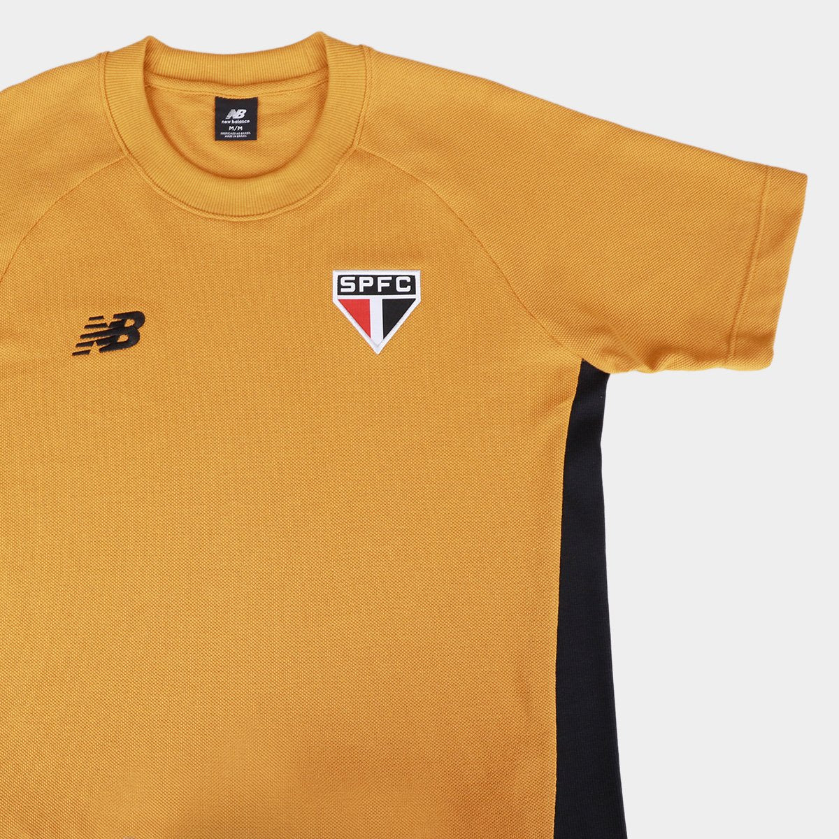 https://static.saostore.com.br/produtos/camiseta-sao-paulo-viagem-2627-new-balance-masculino/89/39V-24VH-089/39V-24VH-089_zoom7.jpg