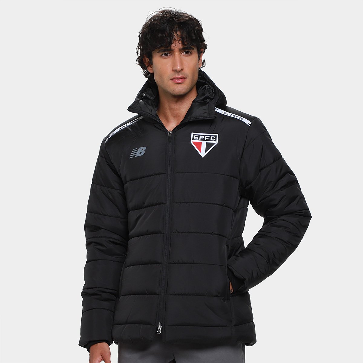 https://static.saostore.com.br/produtos/jaqueta-sao-paulo-2627-puffer-parka-new-balance-masculina/06/39V-24VL-006/39V-24VL-006_zoom1.jpg?ts=1779182943