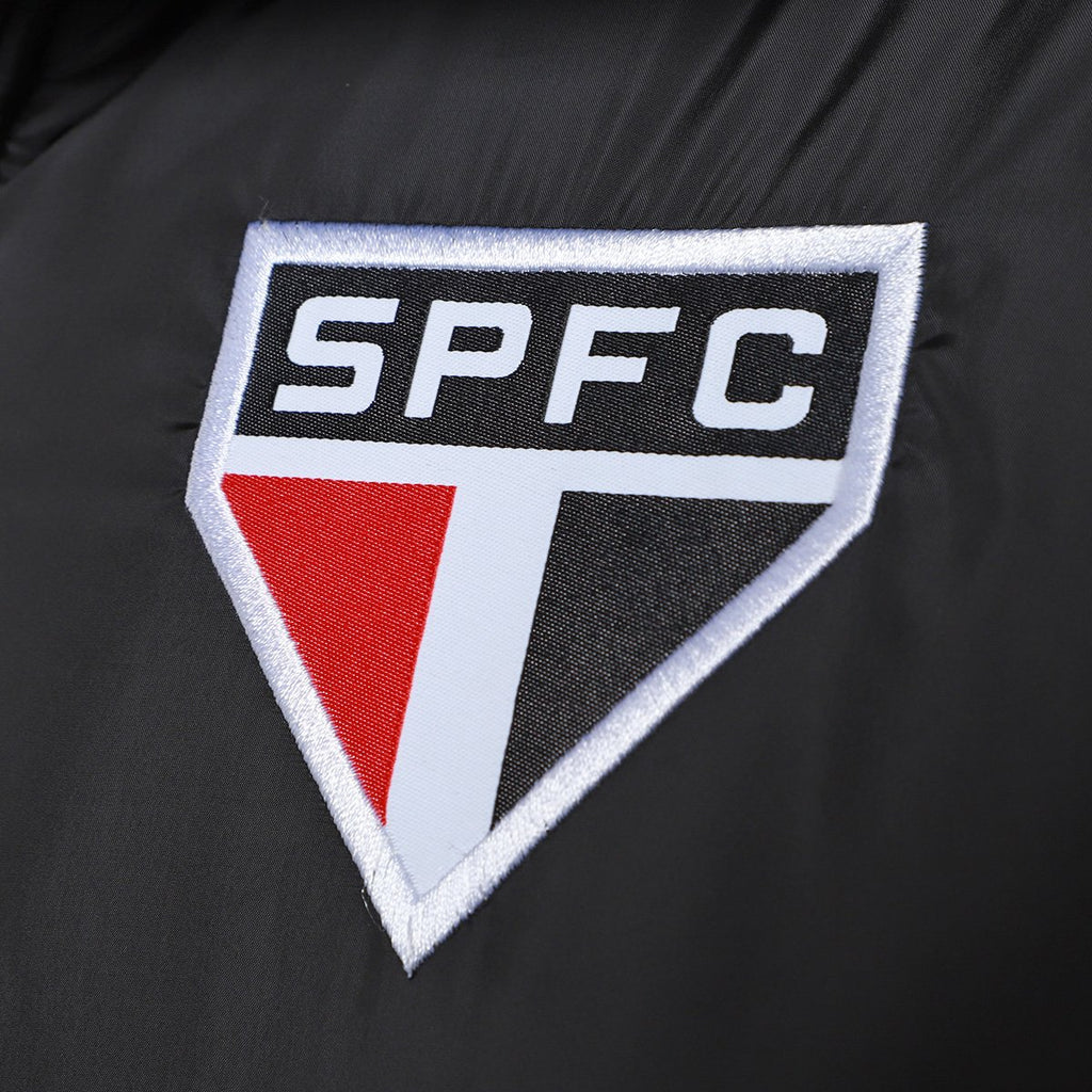 https://static.saostore.com.br/produtos/jaqueta-sao-paulo-2627-puffer-parka-new-balance-masculina/06/39V-24VL-006/39V-24VL-006_zoom6.jpg?ts=1779182943