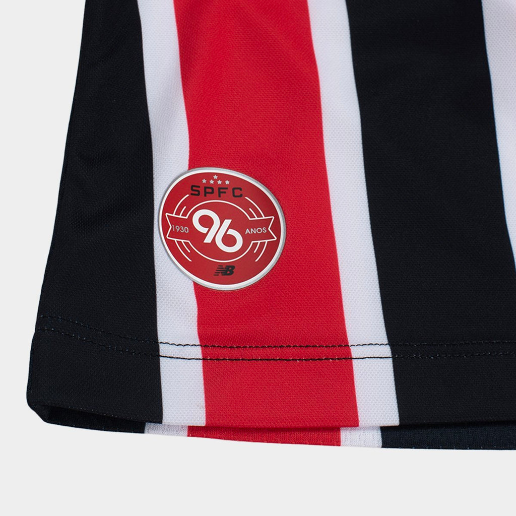 https://static.saostore.com.br/produtos/camisa-sao-paulo-ii-2627-torcedor-new-balance-feminina/56/39V-24VT-056/39V-24VT-056_zoom5.jpg?ts=1778902403