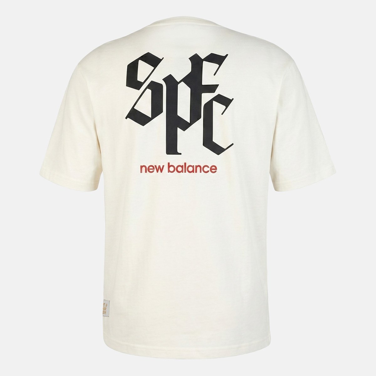 https://static.saostore.com.br/produtos/camiseta-sao-paulo-monograma-new-balance/05/39V-25MX-205/39V-25MX-205_zoom2.jpg