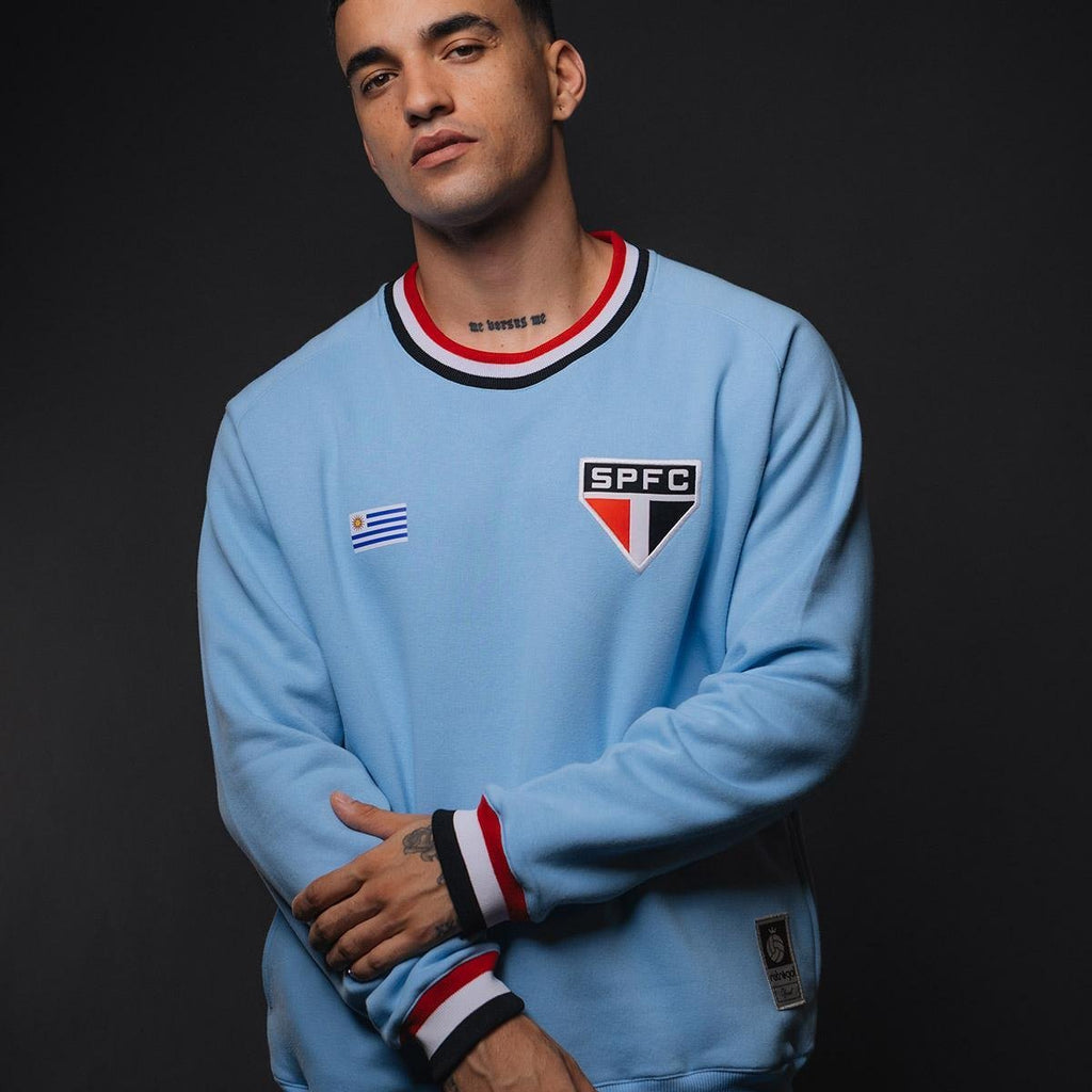 https://static.saostore.com.br/produtos/moletom-sao-paulo-idolos-uruguaios-masculino/08/AJM-1568-008/AJM-1568-008_zoom2.jpg?ts=1778154637