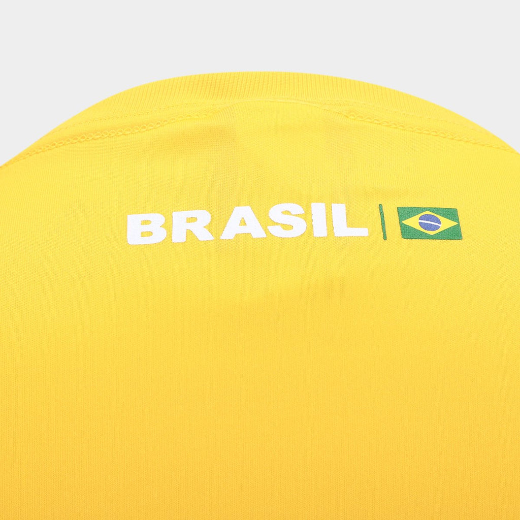 https://static.saostore.com.br/produtos/camiseta-sao-paulo-fabula-feminina/30/R2D-20M8-030/R2D-20M8-030_zoom5.jpg?ts=1778901989